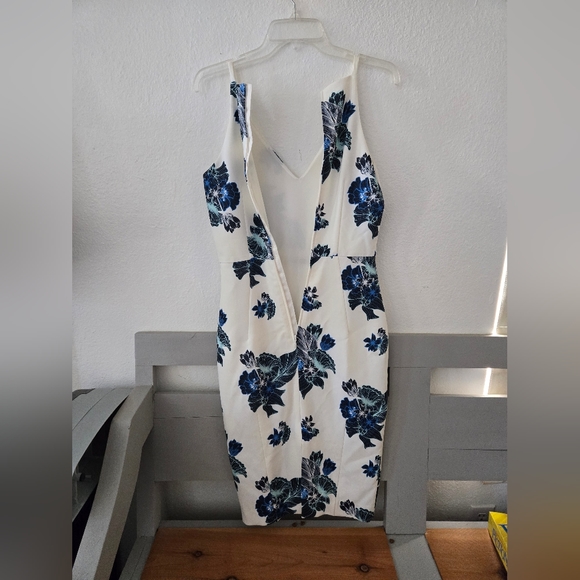 H&M FLORAL TANK DRESS SIZE 6 - Picture 3 of 4